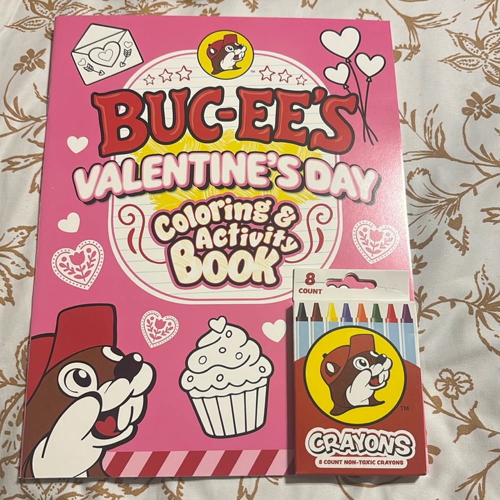 Buc-ee's | 2026 Valentine's Day 32 page Coloring /Activity Book w/ bonus crayons